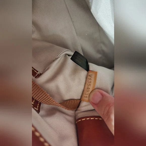 Dooney and Bourke - Picture 7 of 7